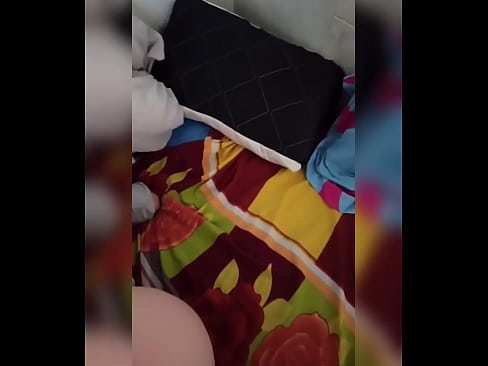 ❤️ Moja sostanovalka ostane sama doma, ker gre njen mož na počitnice, jaz pa izkoristim priložnost, da jo pofukam in ji napolnim rit z mlekom ❤️❌ Kvalitetni pornič pri nas ❌️❤